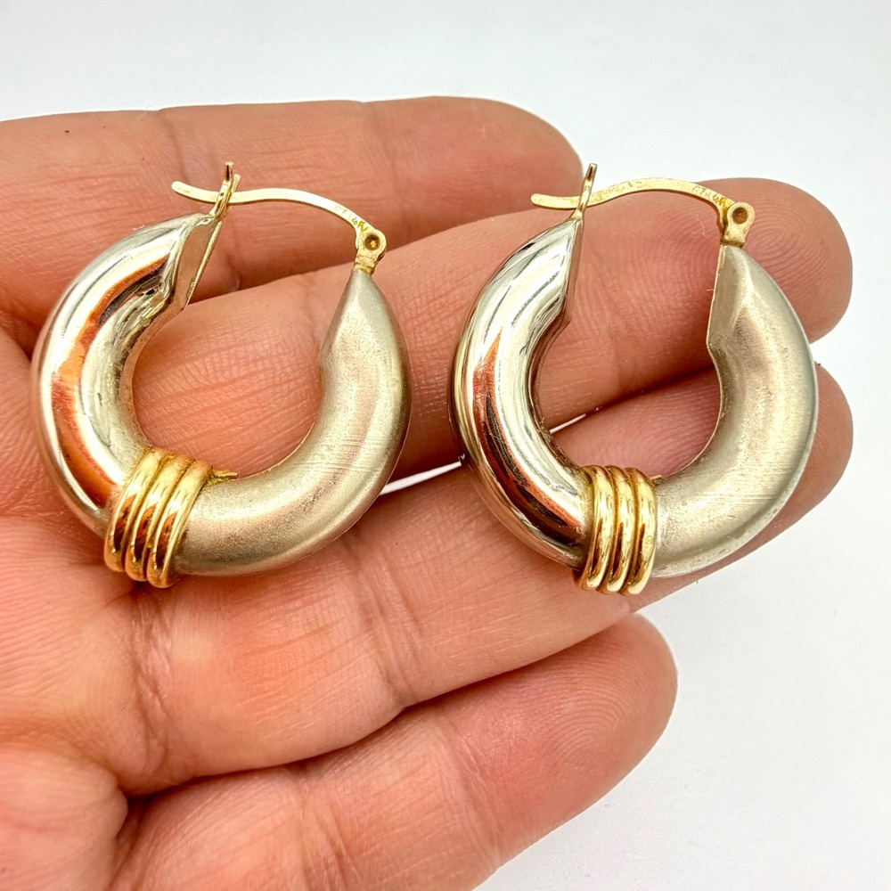 Womens Hoop Earrings 1.15" 14K Two-Tone Gold Chunky Tube White/Yellow Ribbed - Picture 5 of 16